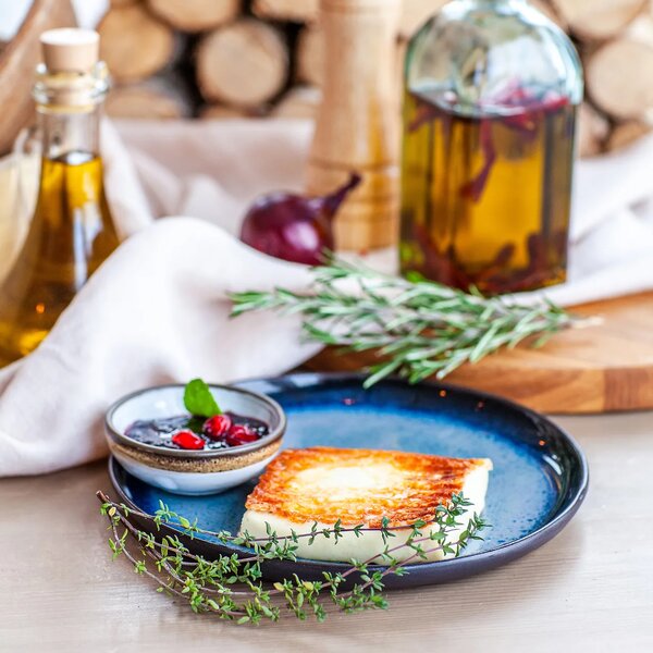 Жареный сыр с брусничным вареньем | Истринская Сыроварня ОЛЕГА СИРОТЫ